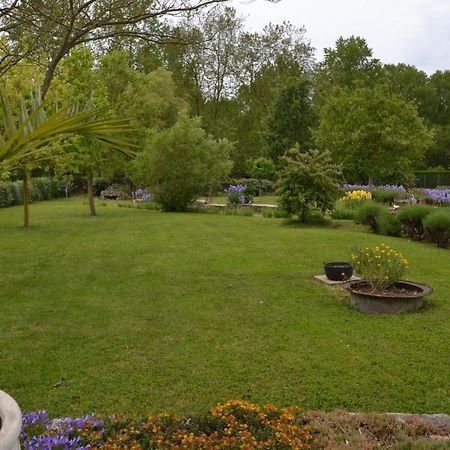 Maison D'Hotes Le Lavoir Fontaines  Εξωτερικό φωτογραφία