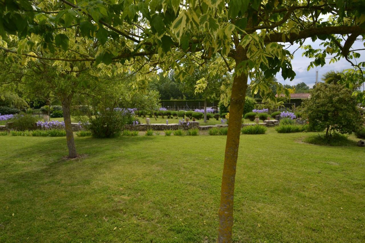 Maison D'Hotes Le Lavoir Fontaines  Εξωτερικό φωτογραφία